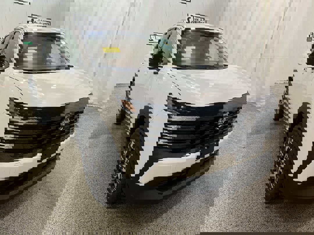 2026 Nissan KICKS SV's photo