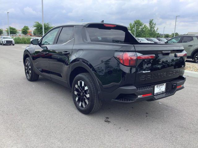 2025 Hyundai Santa Cruz SE photo 3