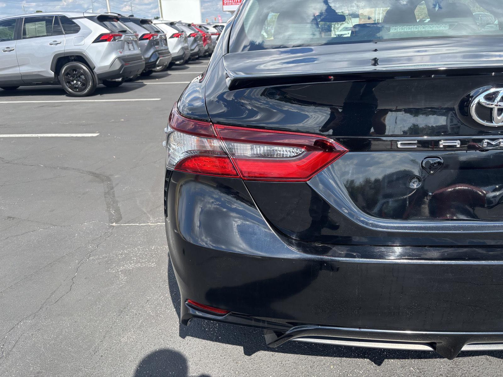 2021 Toyota Camry SE photo 31