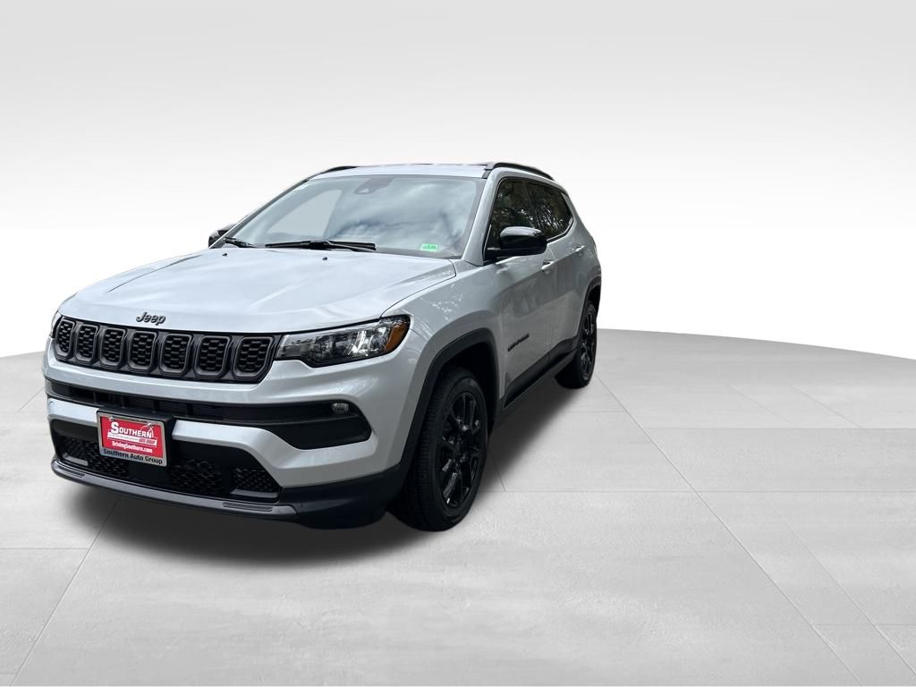 2026 Jeep Compass Latitude photo 2