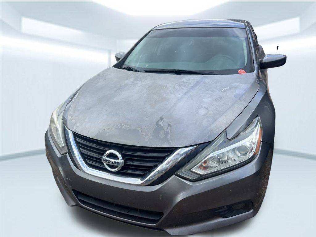 2017 Nissan Altima 2.5 S photo 4