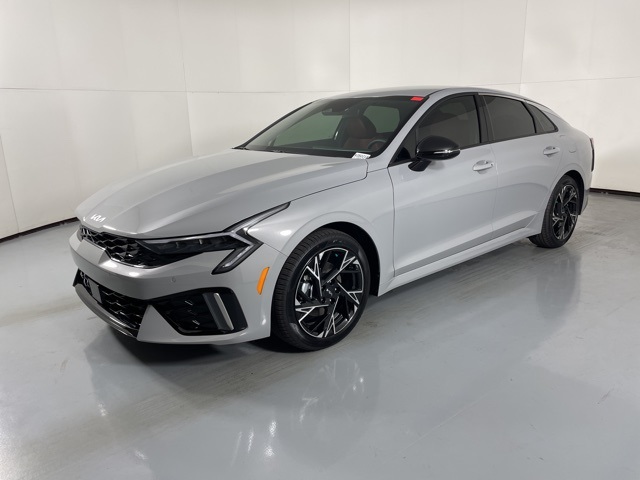 2026 Kia K5 GT-Line photo 4