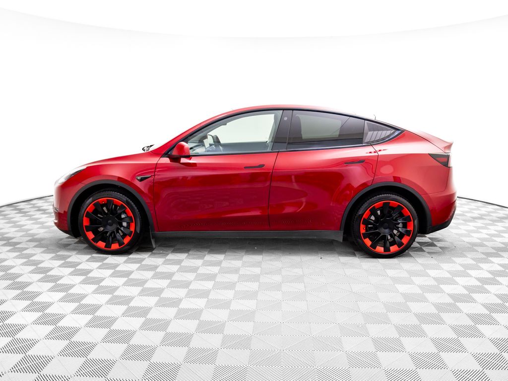 Used 2021 Tesla Model Y Long Range with VIN 5YJYGDEE7MF258162 for sale in Barrington, IL