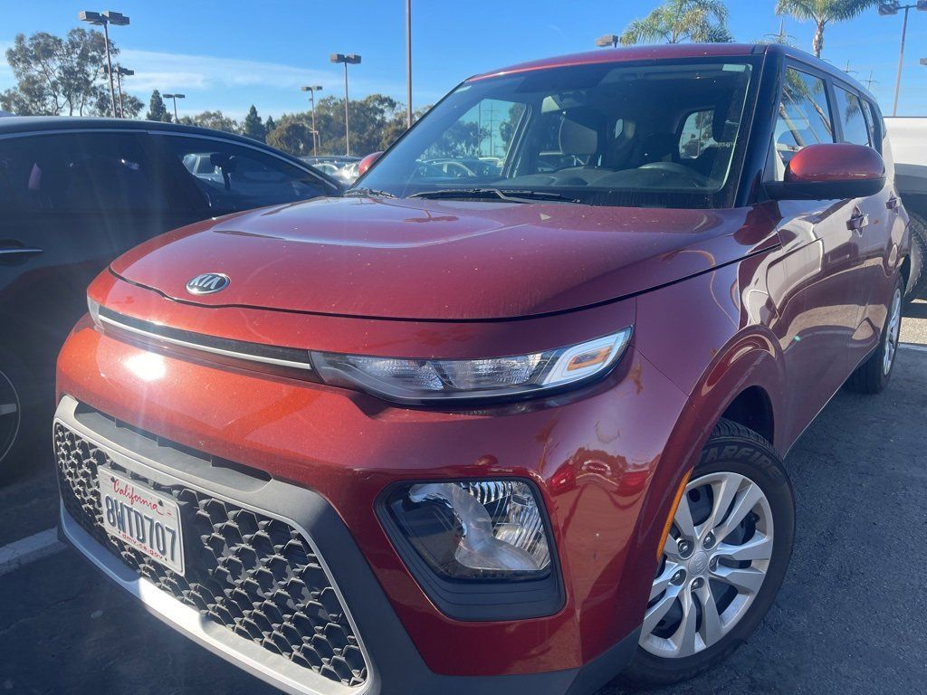 2021 Kia Soul LX's photo