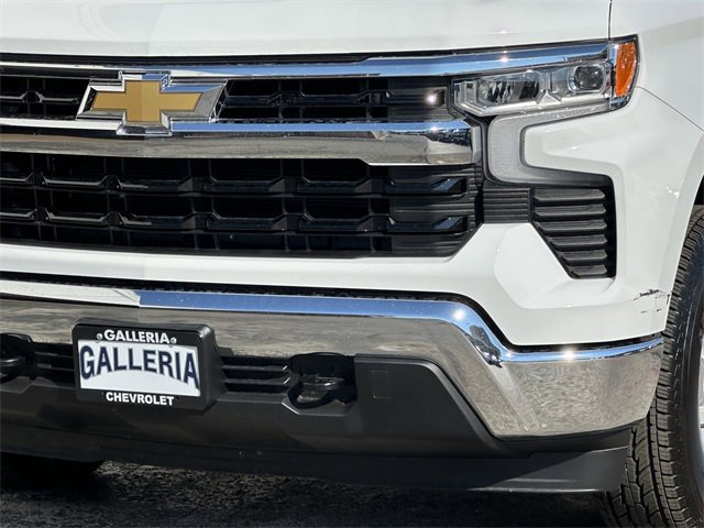 2025 Chevrolet Silverado 1500 LT photo 6