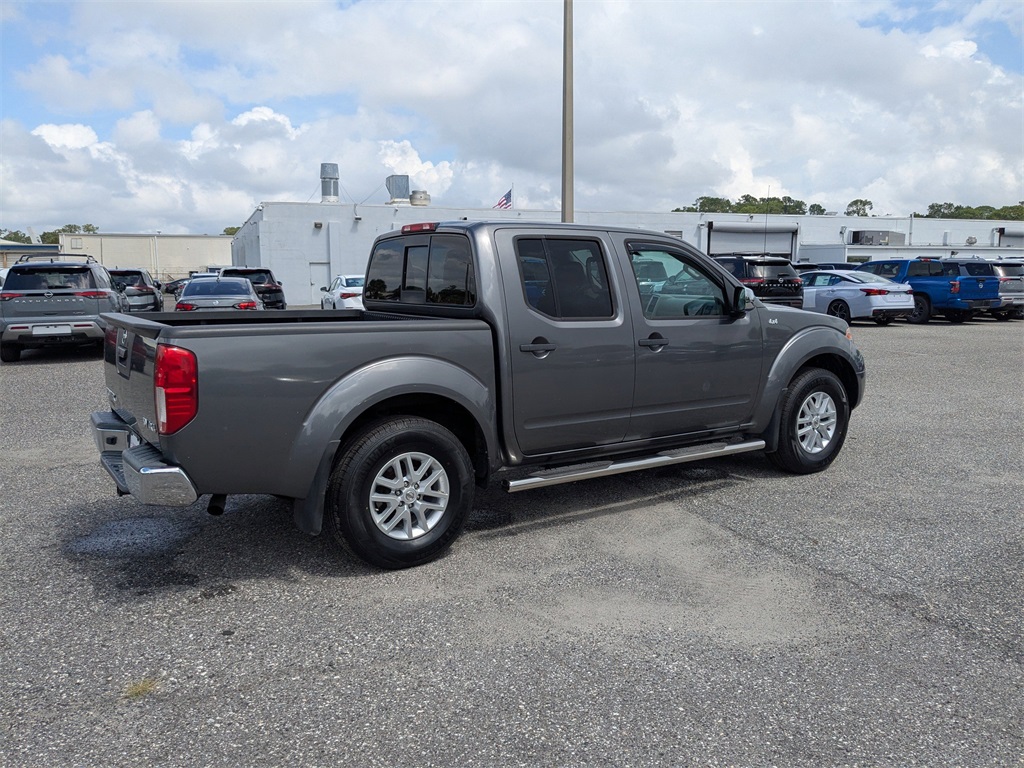 2019 Nissan Frontier SV photo 3