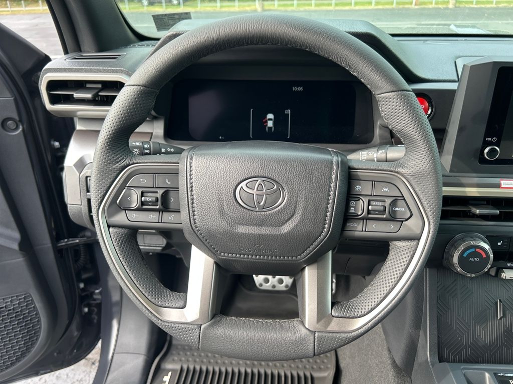 2025 Toyota Tacoma TRD Sport 4x4 Double Cab photo 14