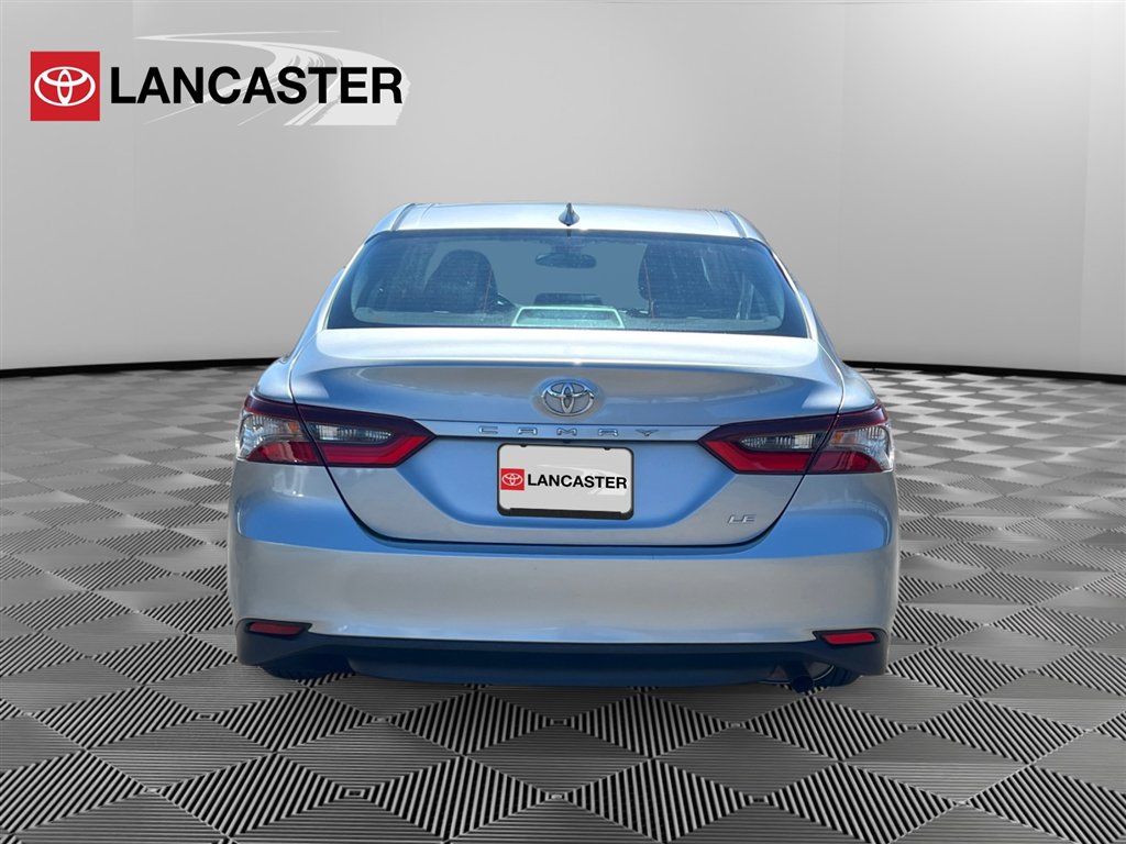 2023 Toyota Camry LE photo 4