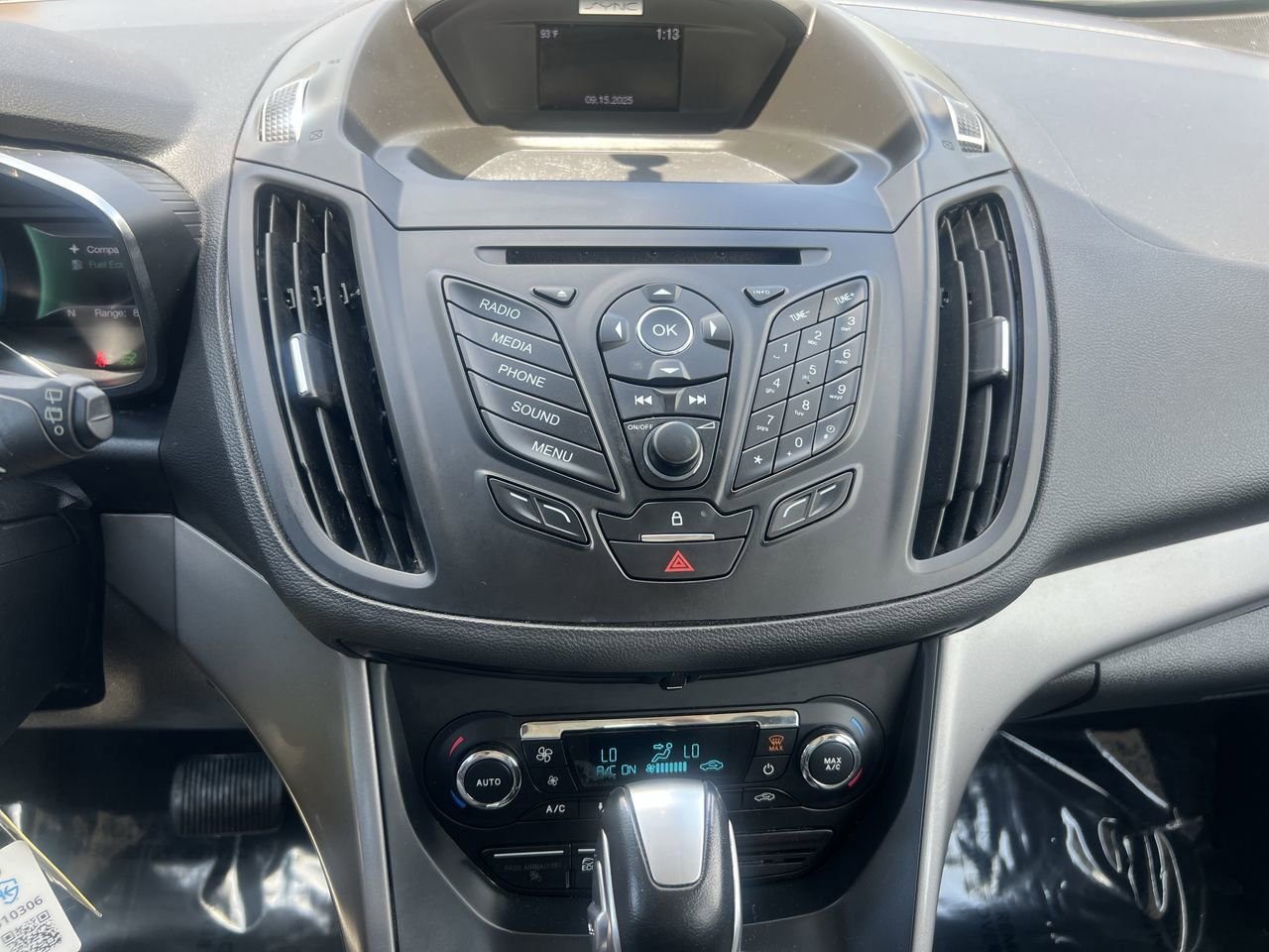2016 Ford C-Max Hybrid SE photo 17