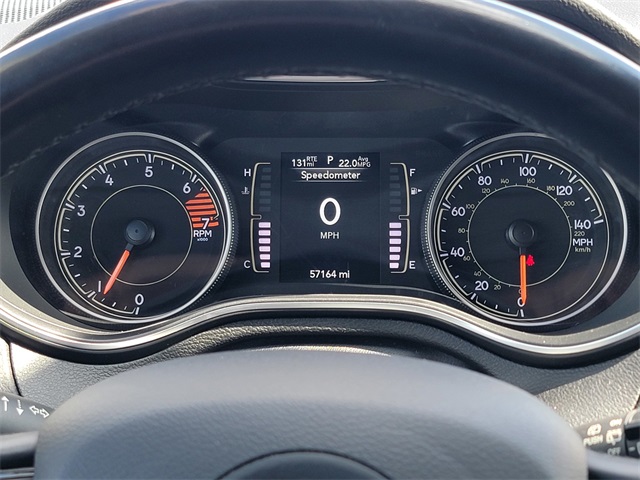 2020 Jeep Cherokee Altitude photo 30