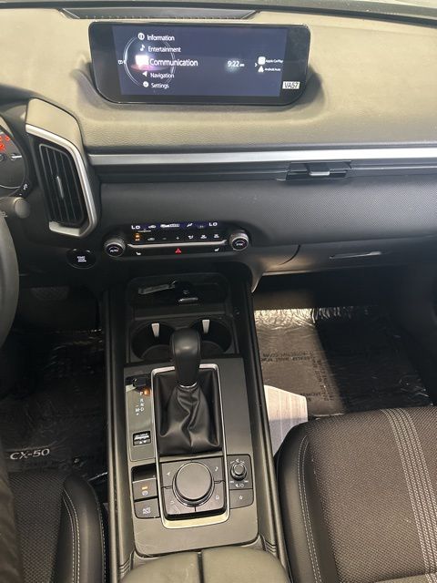 2024 Mazda CX-50 2.5 S Premium photo 3