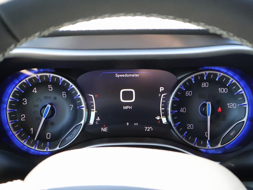 2026 Chrysler Pacifica photo 26
