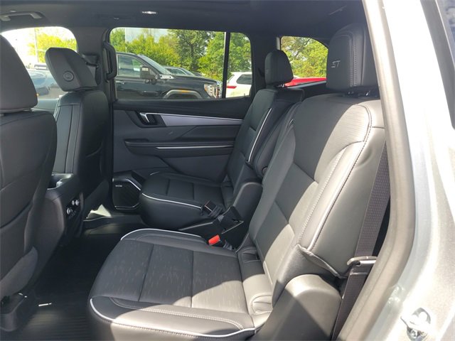 2026 Buick Enclave Sport Touring photo 14