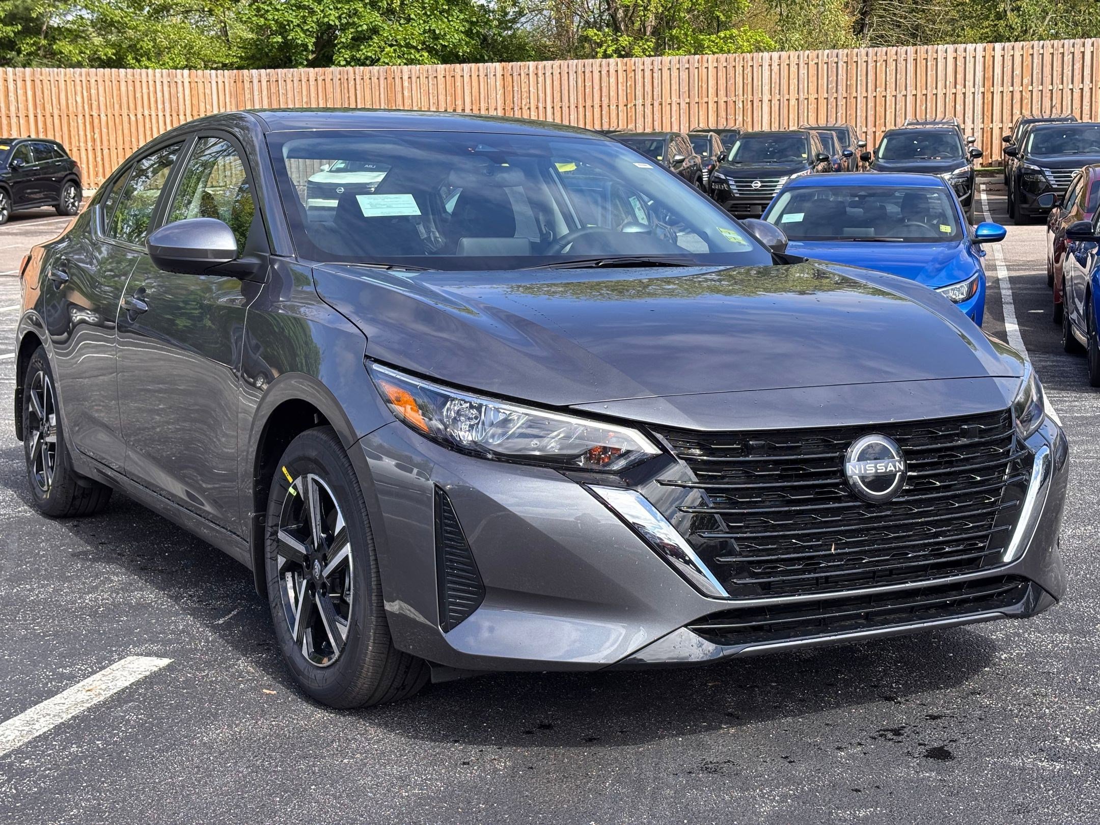 2025 Nissan Sentra SV photo 6