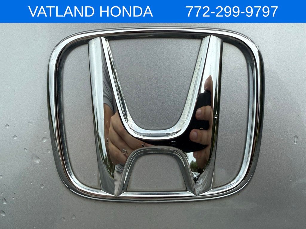 2014 Honda Accord photo 5