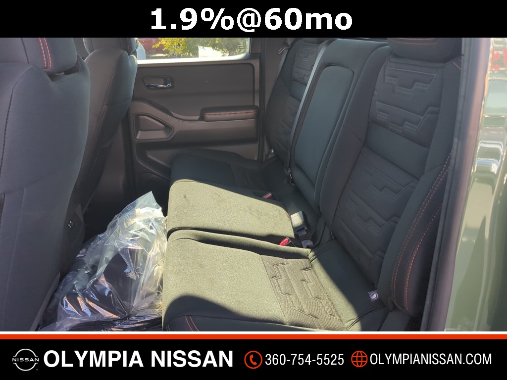 2025 Nissan Frontier Crew Cab PRO-4X photo 18