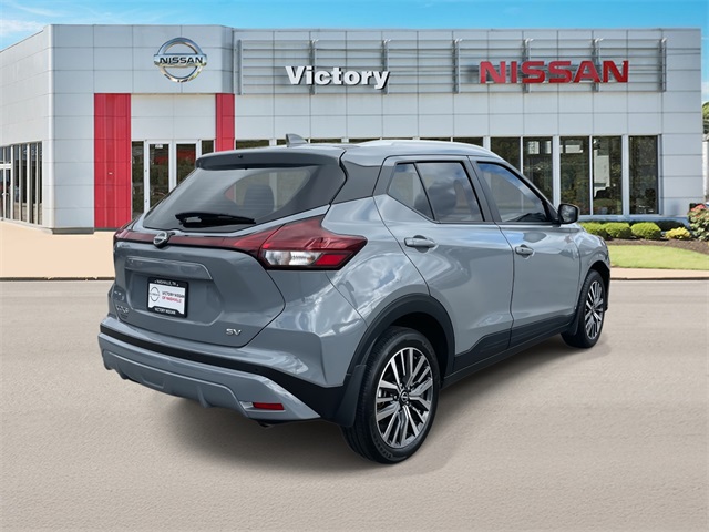 2023 Nissan Kicks SV photo 3