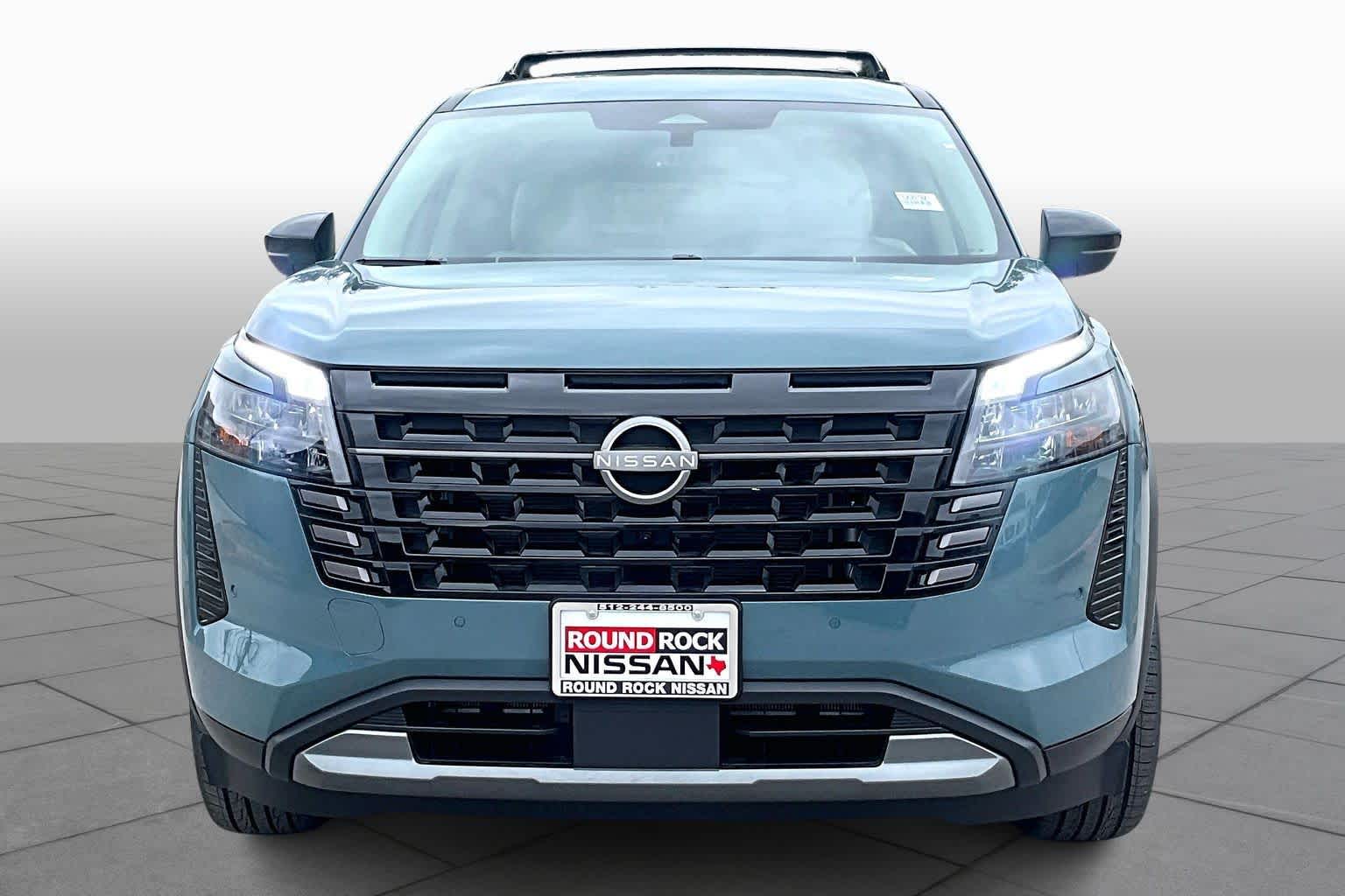 New 2026 Nissan Pathfinder SL SUV in Houston #TC200792 | Group 1