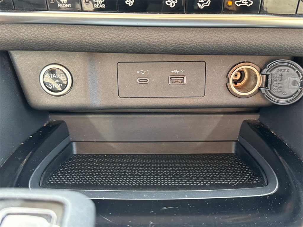 2023 Nissan Rogue SV photo 26