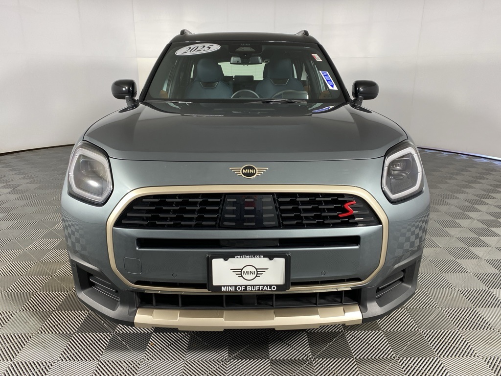 2025 Mini Cooper S ALL4 photo 3