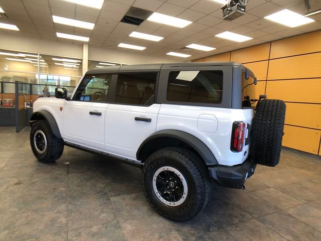 2025 Ford Bronco Badlands photo 5