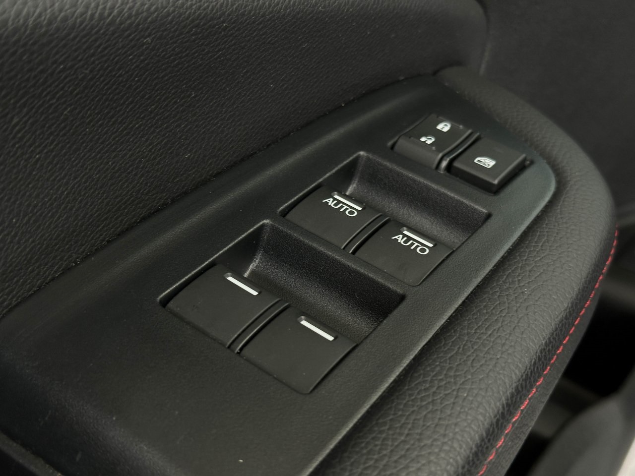 2023 Honda Ridgeline Black Edition photo 23