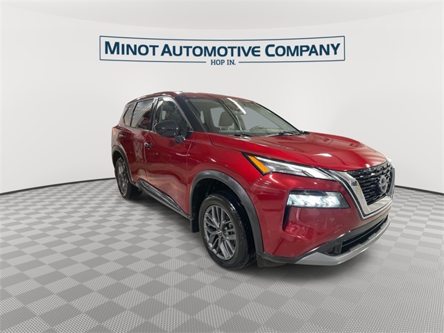 2022 Nissan Rogue S photo 2