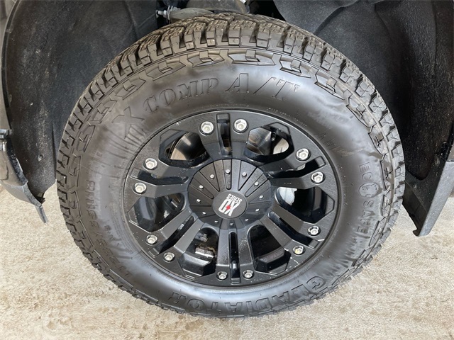 2020 Chevrolet Silverado 1500 RST photo 6