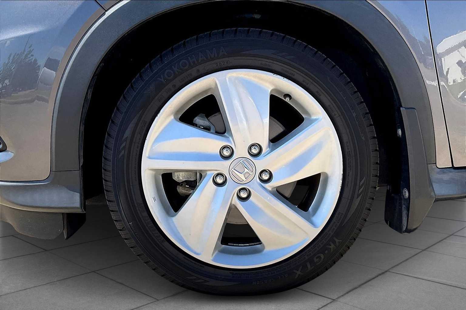 2019 Honda HR-V EX photo 8