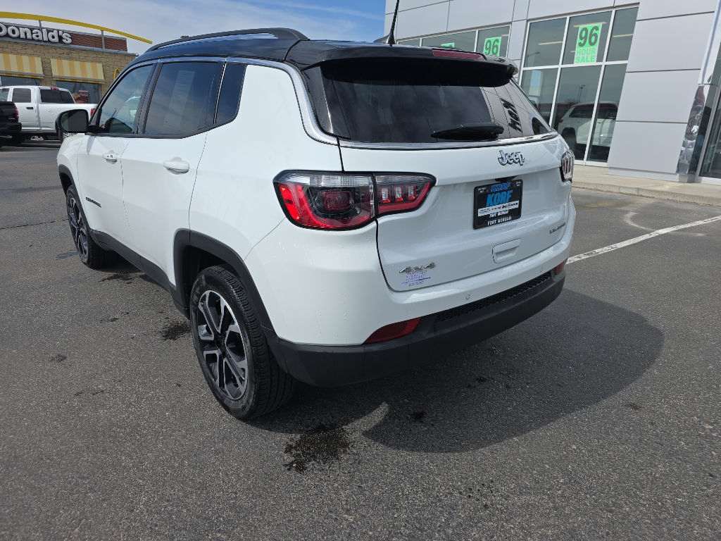 2022 Jeep Compass Limited photo 3