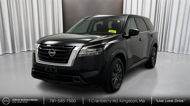 2022 Nissan Pathfinder S