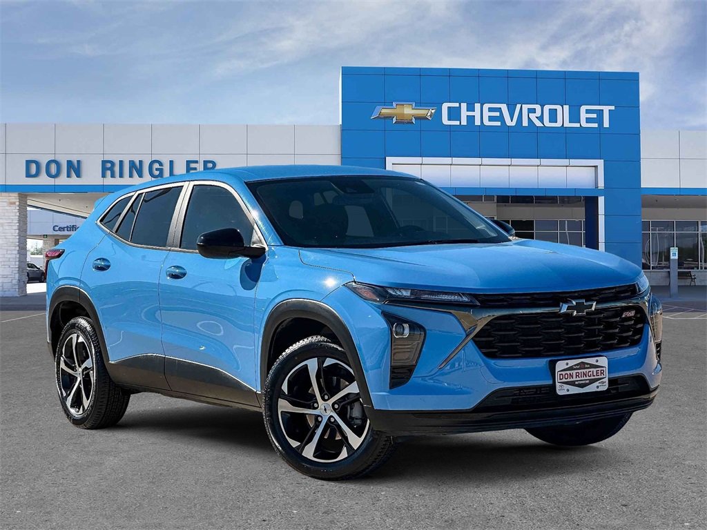 2024 Chevrolet Trax RS's photo