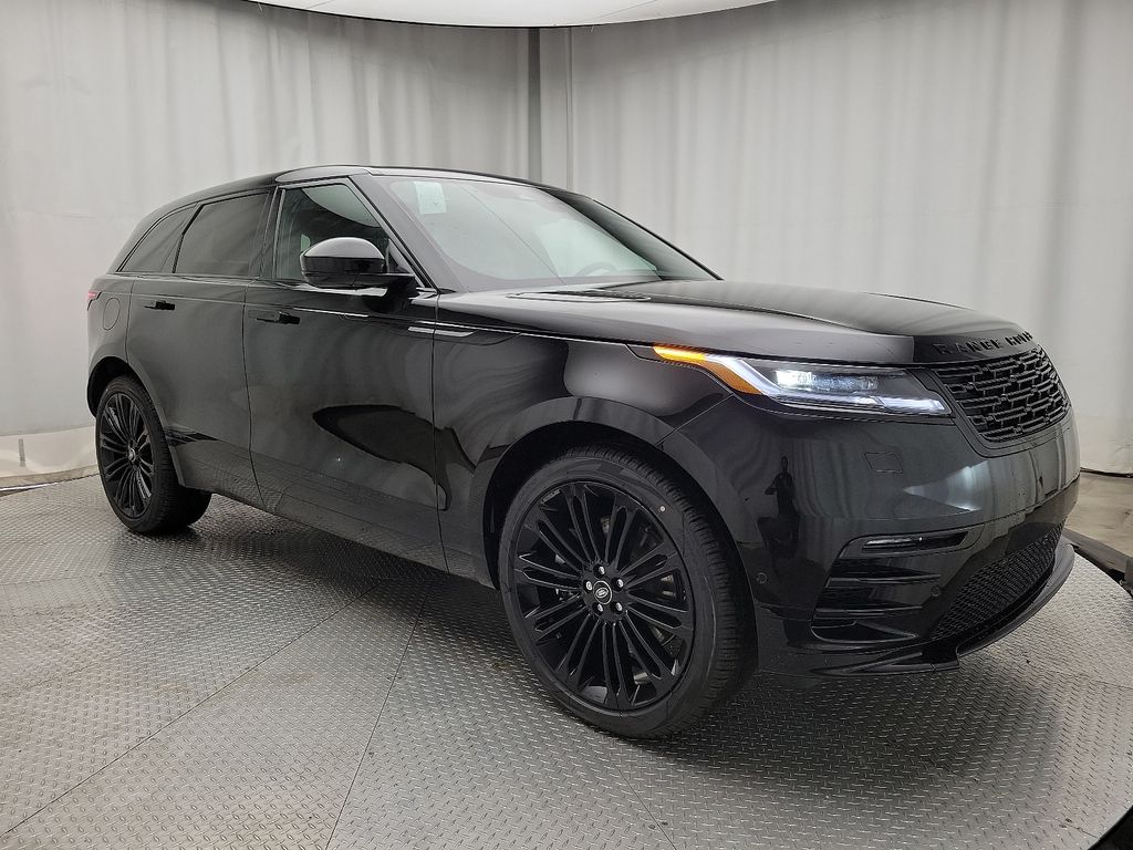 New 2025 Land Rover Range Rover Velar Dynamic HSE 4D Sport Utility in