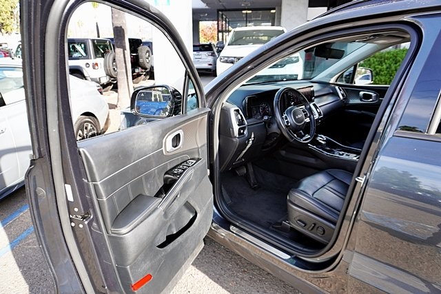 Used 2022 Gray Kia SX image 37
