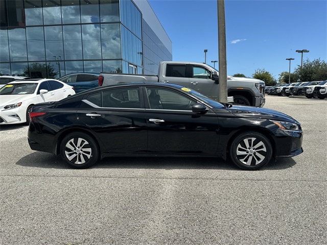2024 Nissan Altima 2.5 S photo 4