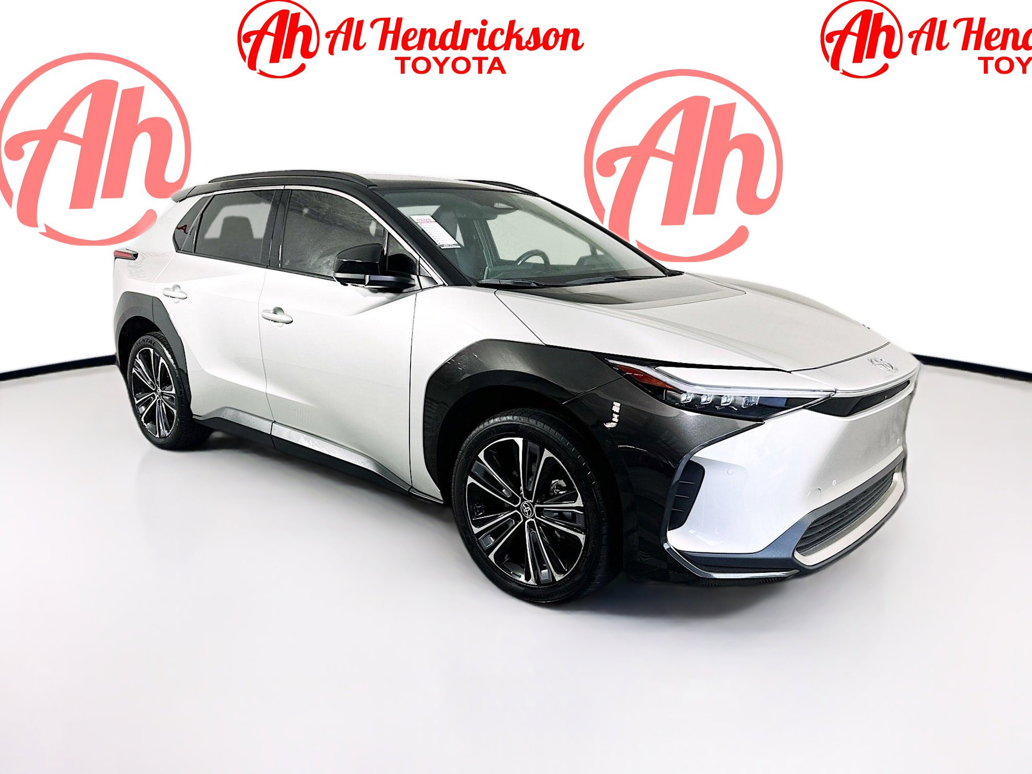 2024 Toyota bZ4X Limited's photo