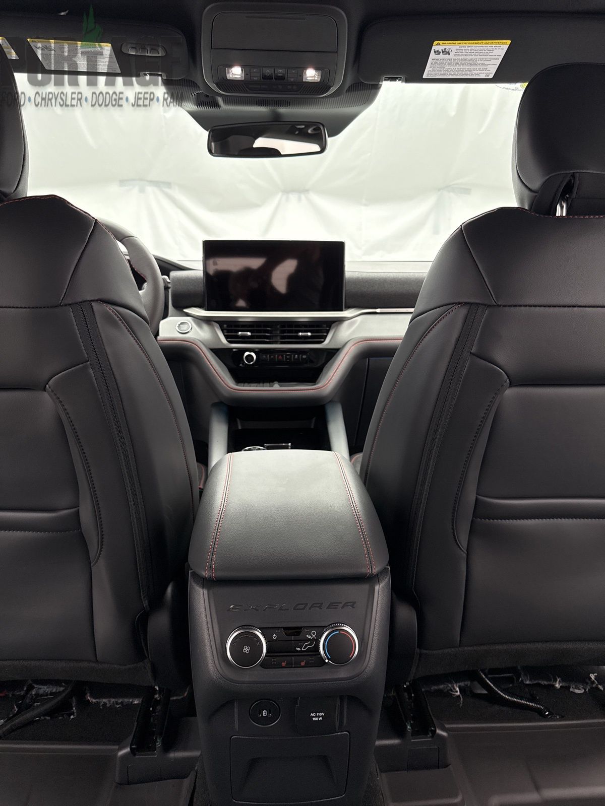 2025 Ford Explorer ST photo 37