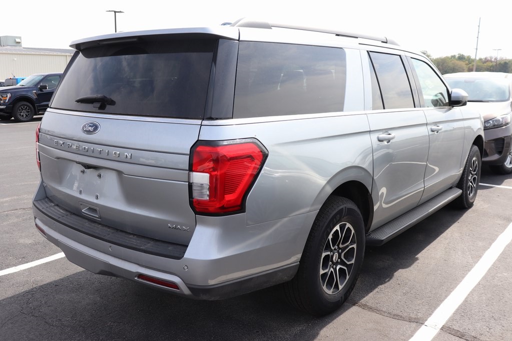 2024 Ford Expedition MAX XLT photo 3