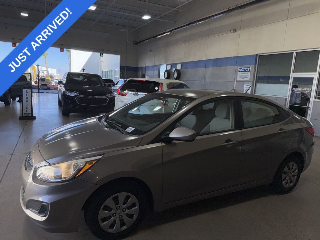 2017 Hyundai Accent SE