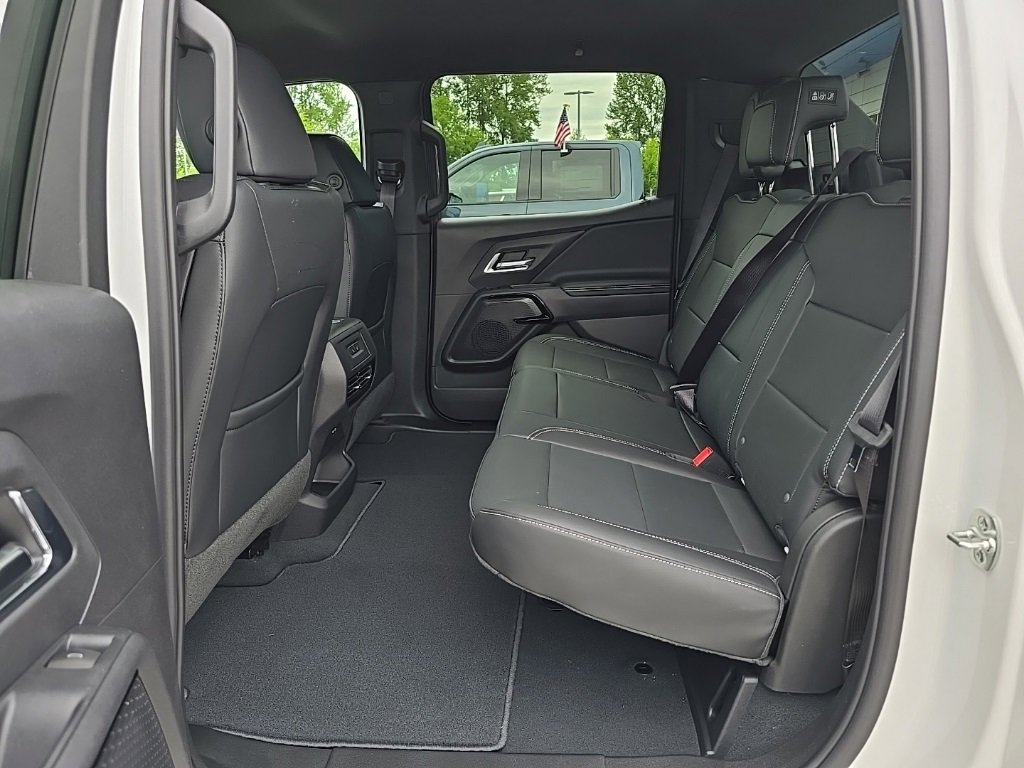 2025 Chevrolet Silverado EV LT photo 25