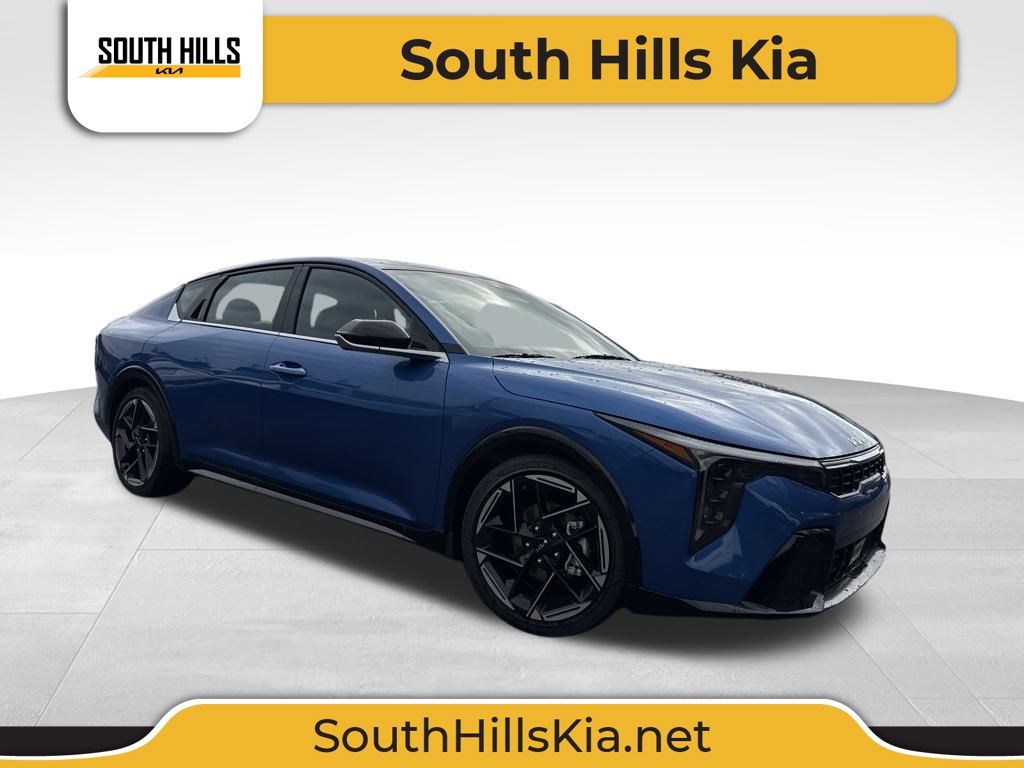 2025 Kia K4 GT-Line's photo