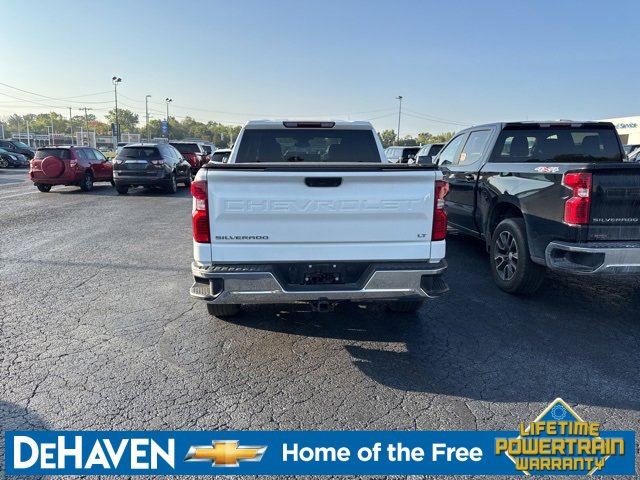2022 Chevrolet Silverado 1500 LT photo 4