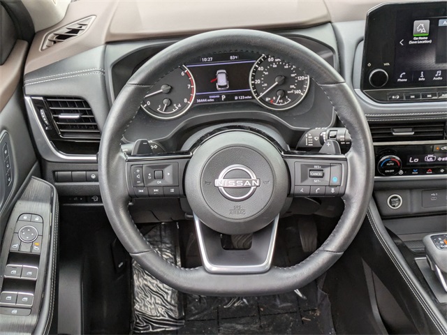 2023 Nissan Rogue SL photo 17