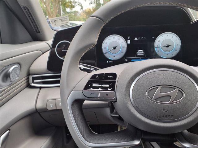 2025 Hyundai Elantra SEL Convenience photo 16