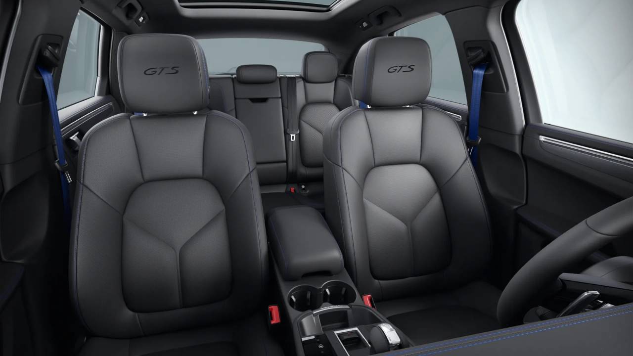 2026 Porsche Macan GTS photo 11