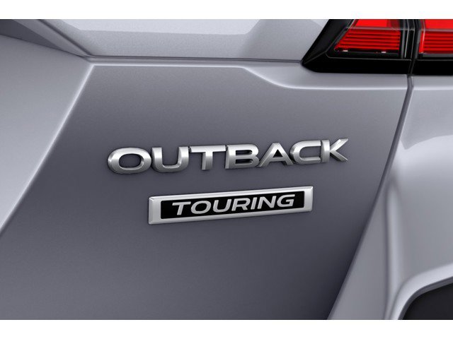2025 Subaru Outback Touring photo 12