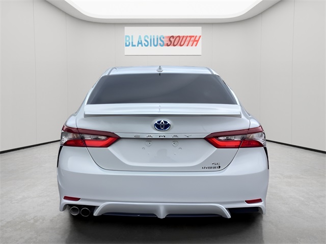 2023 Toyota Camry Hybrid SE photo 4