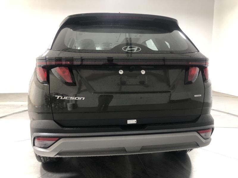 2026 Hyundai Tucson SE photo 3