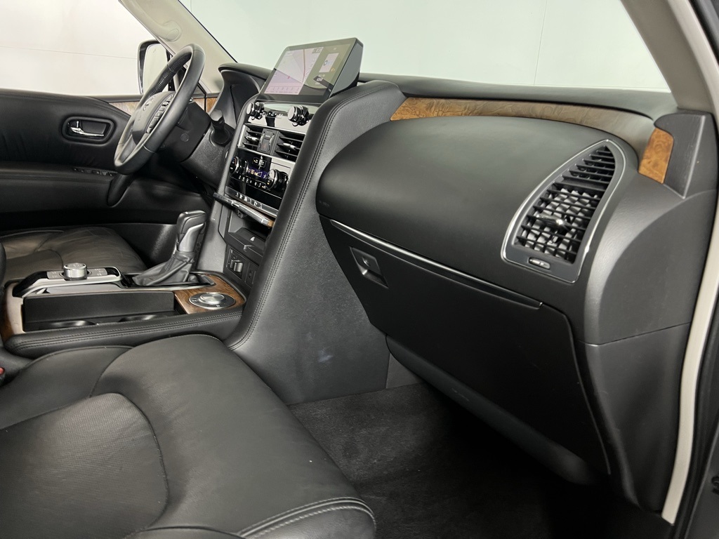 2024 Nissan Armada SL photo 32