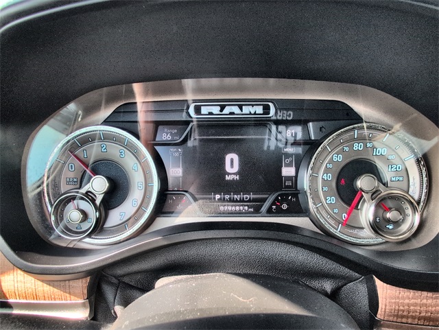 2019 Ram 1500 Laramie Longhorn photo 14